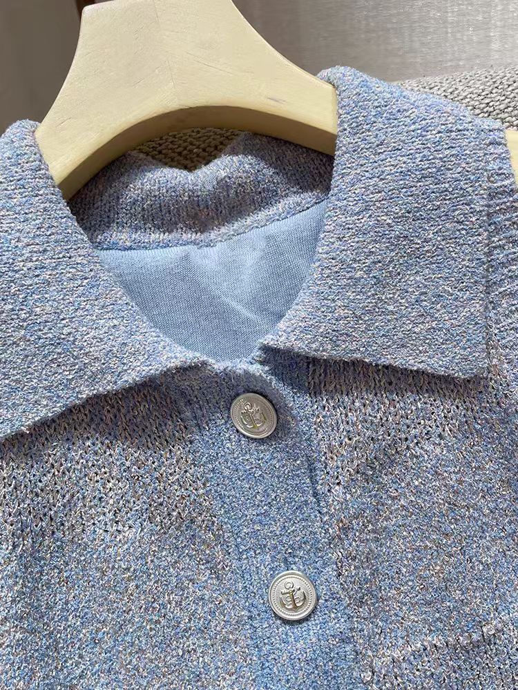 Blue striped hort top