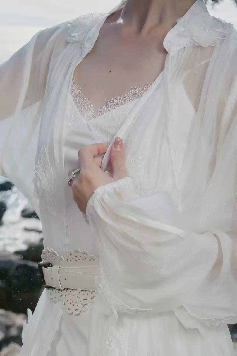 White Vacation Dresses