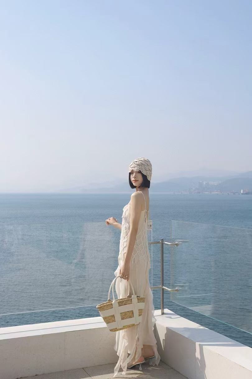 White Beach Vacation Dresses