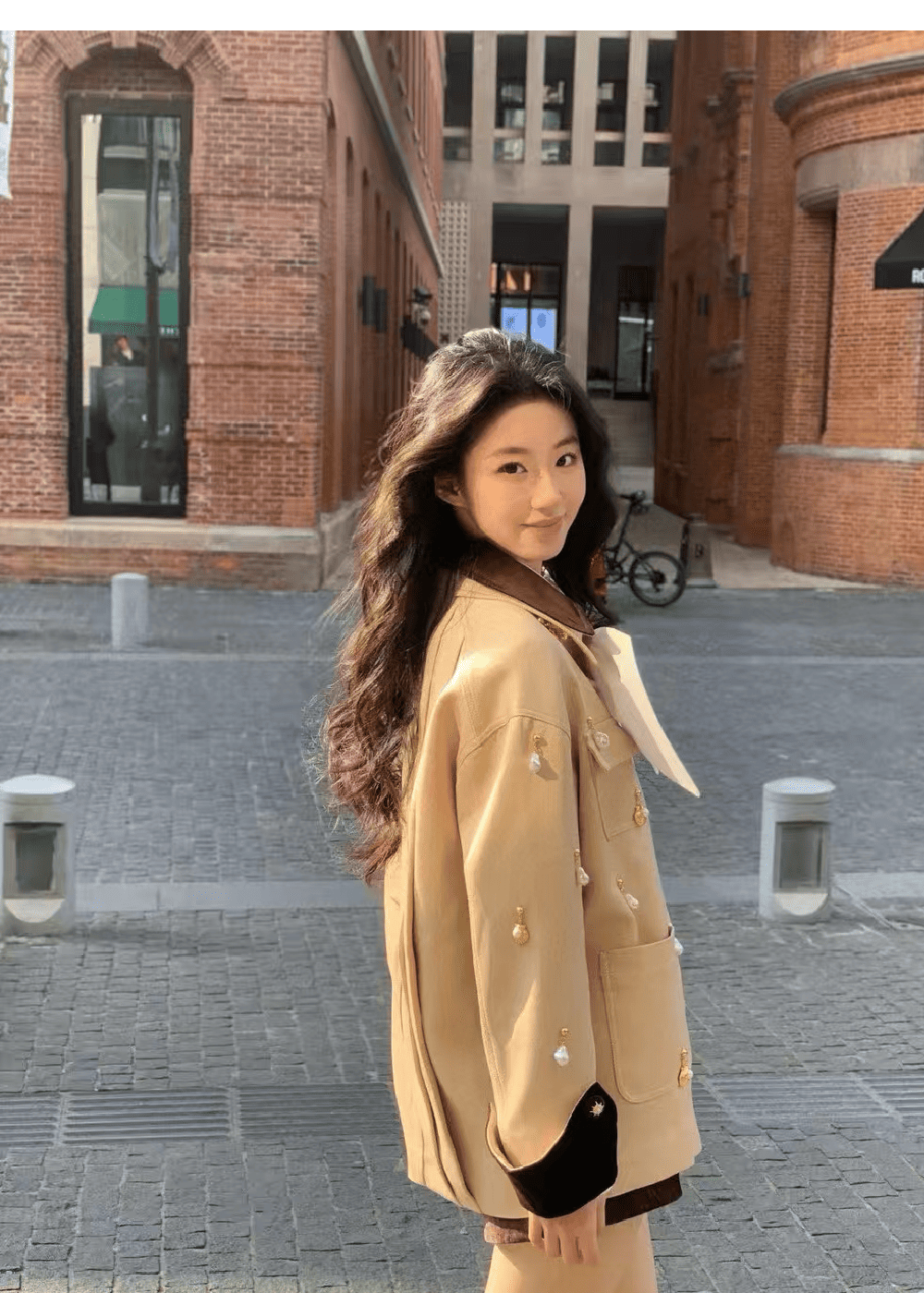 Khaki mid-length coat