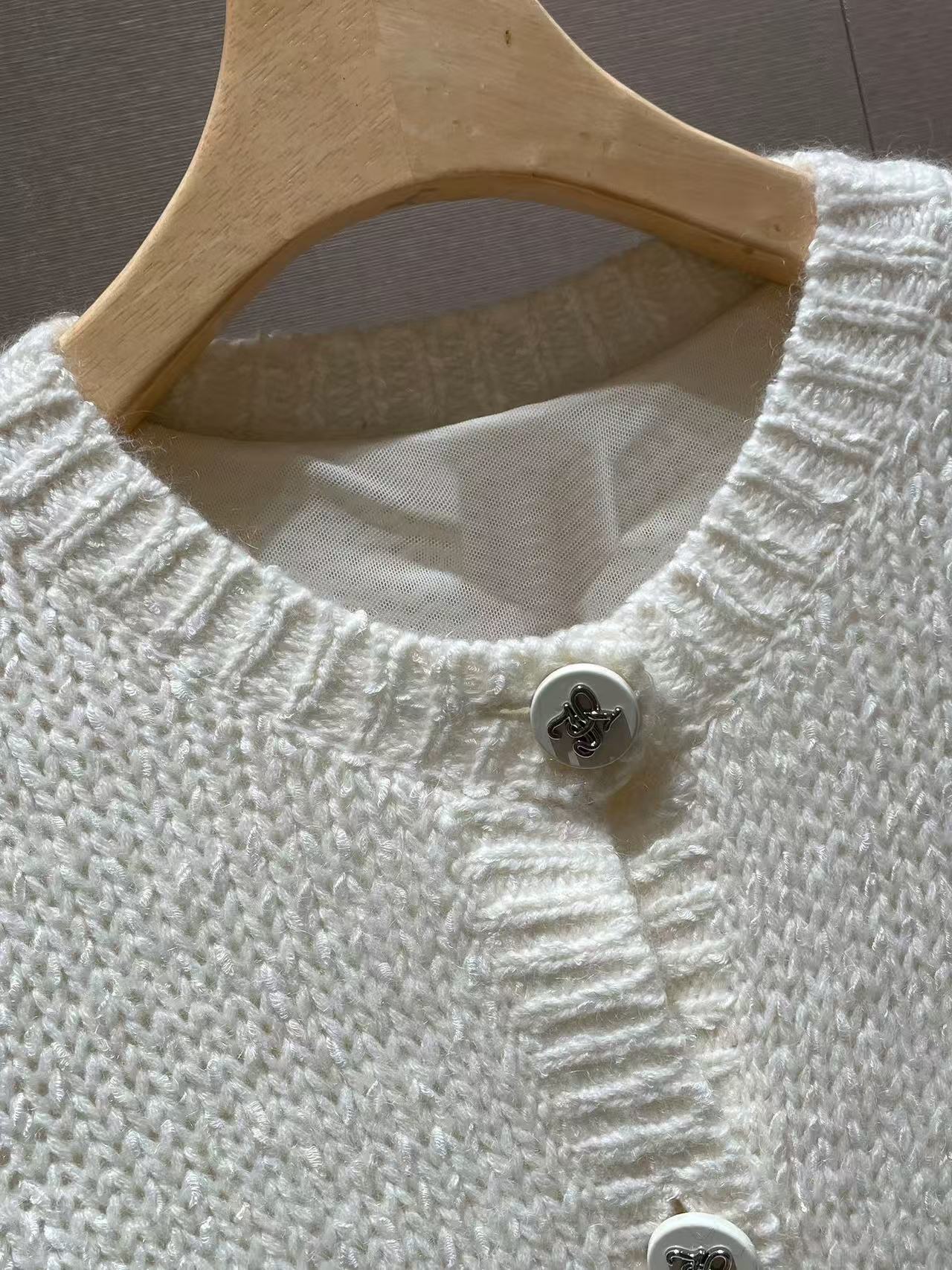 White Knit Cardigan with Fluffy Hem