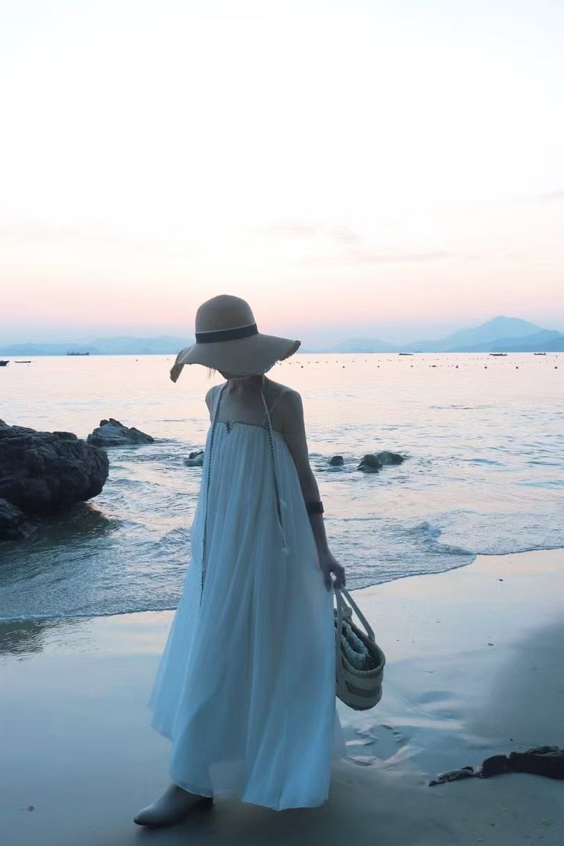 White Long Beach Vacation Dresses