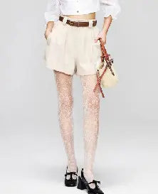 Khaki shorts with belt