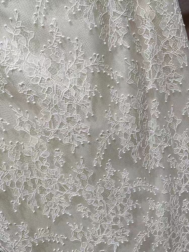 Hautecouture White lace skirt