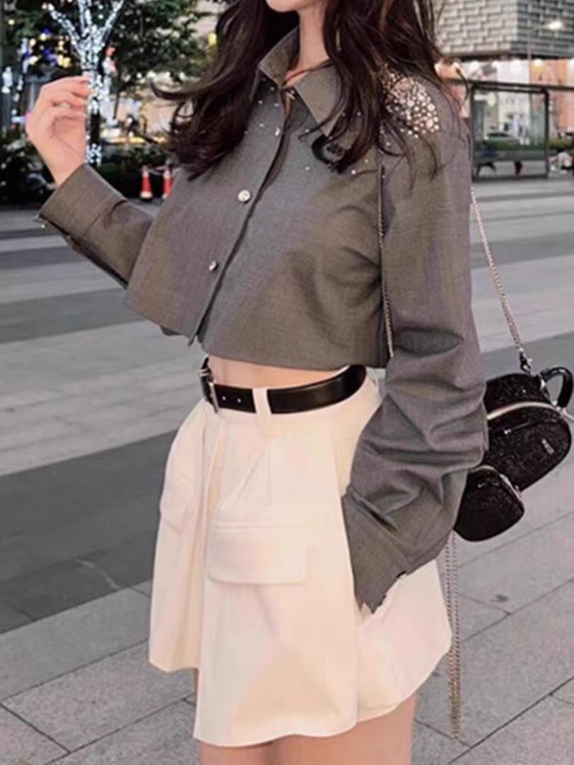 Grey cropped top