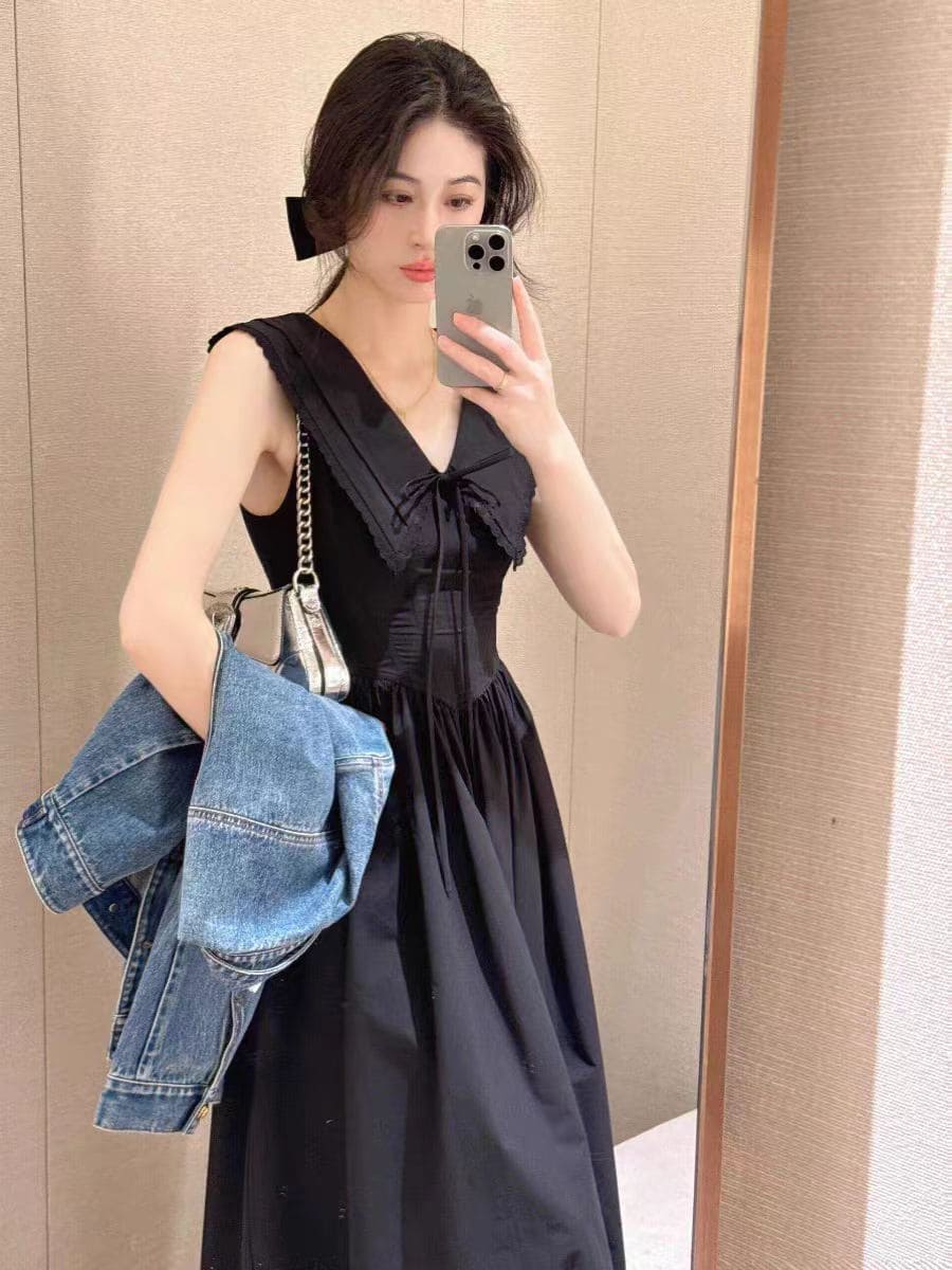 Black petite dress